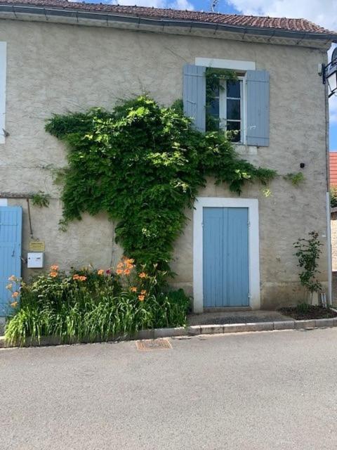 La Grange, 10 Rue Du Lavoir Saint-Martial-d'Albarede Eksteriør bilde